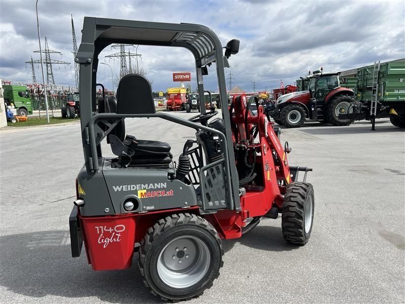 Weidemann 1140 light