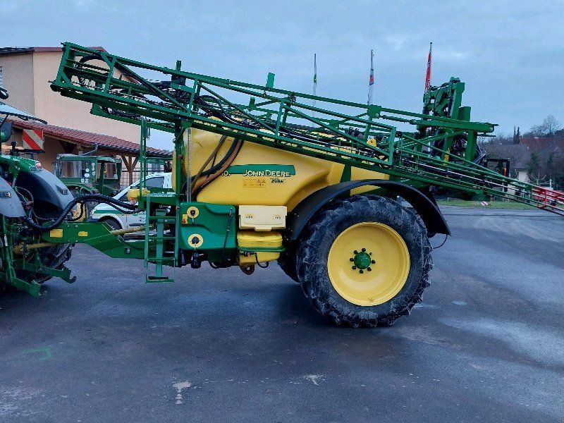 John Deere 740i
