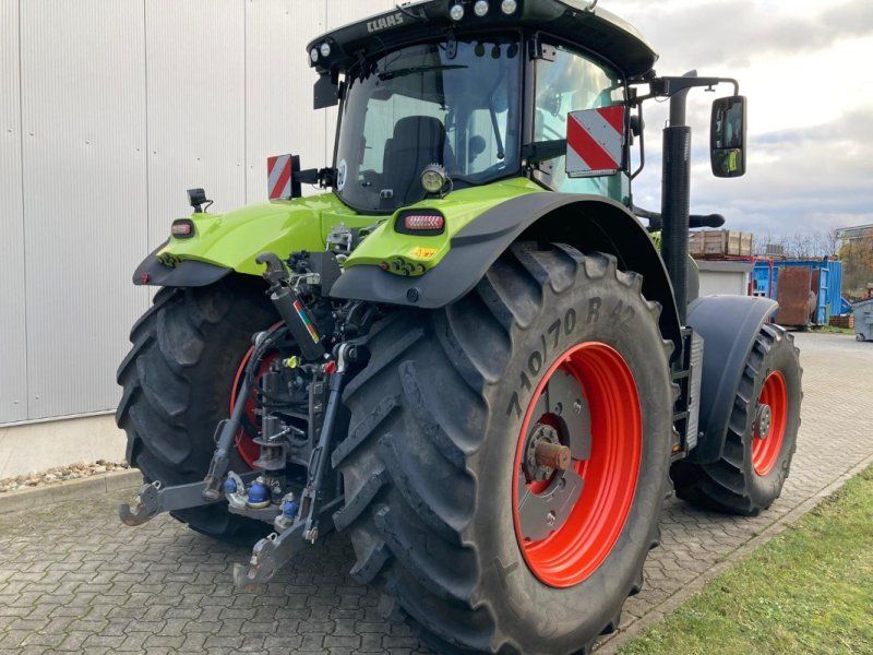 Claas Axion 870 CMATIC