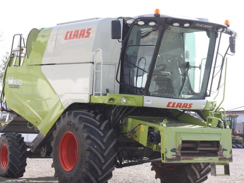 Claas Tucano 430 Getreidemaschine