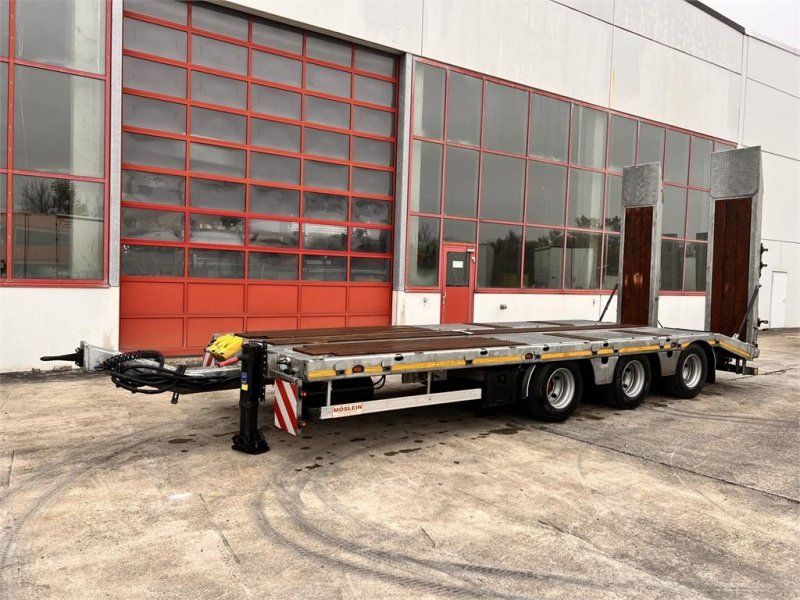 Möslein TTA33 Schwebheim 31 t Tridemtieflader gelenkt, Ne