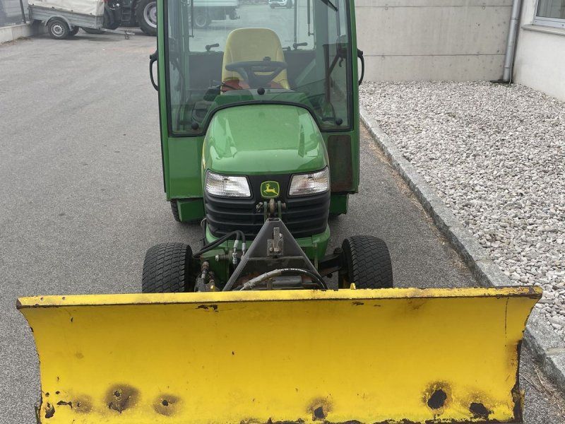 John Deere X495
