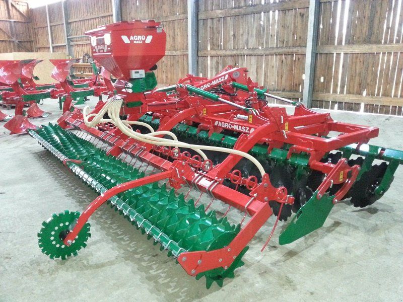 Agro-Masz BT50 H Hydraulische Klappung