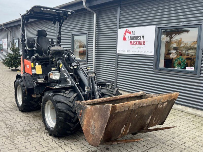 Kubota RT280 med skovl og gafler