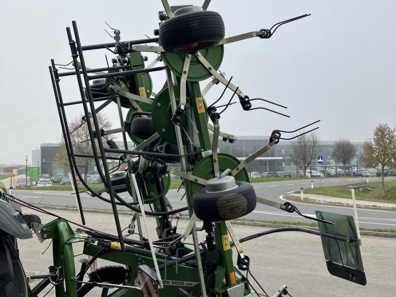 Fendt TWISTER 8608 DN