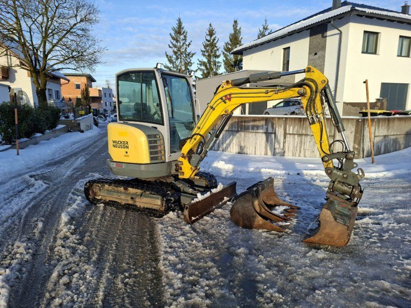 Wacker Neuson EZ26 Kurzheck Powertilt