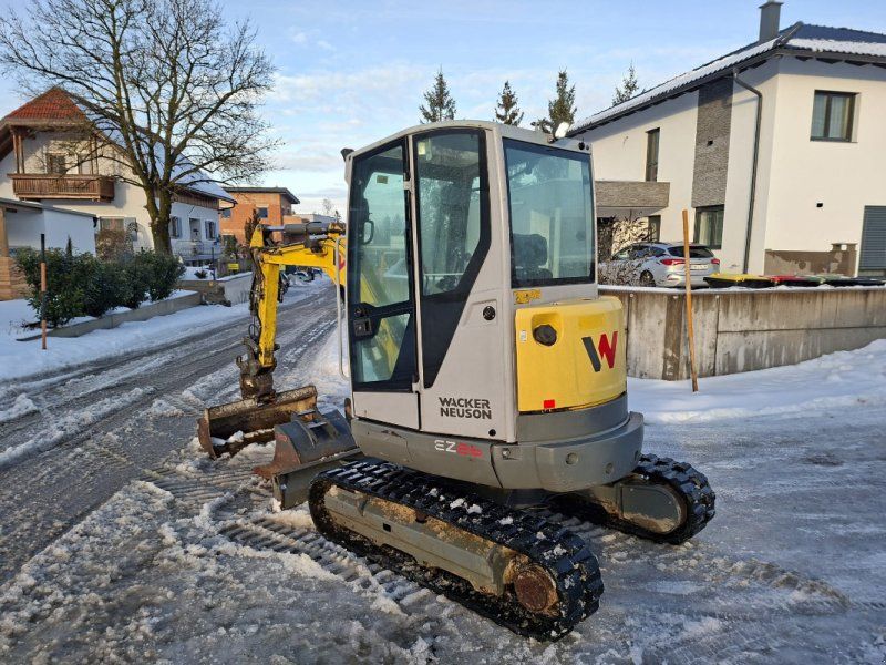 Wacker Neuson EZ26 Kurzheck Powertilt