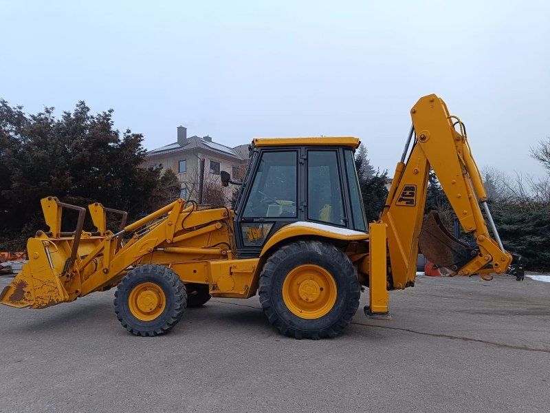 JCB CB 3CX-4 Baggerlader Allrad