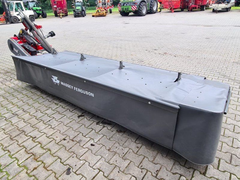 Massey Ferguson DM 357