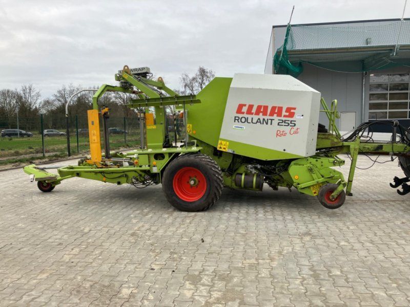 Claas ROLLANT 255 RC UNI