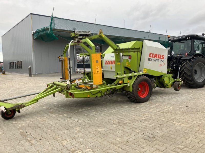 Claas ROLLANT 255 RC UNI