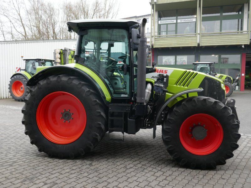 Claas Arion 650 CMATIC