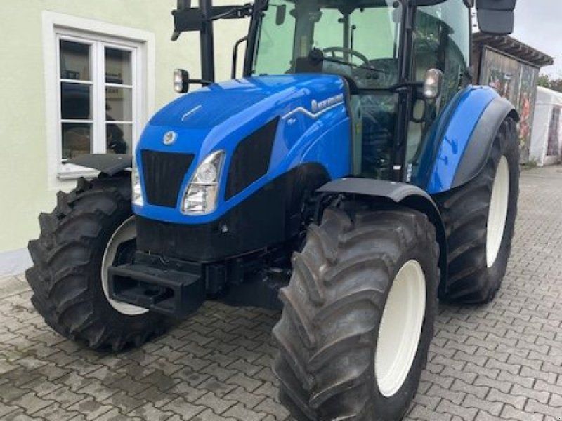 New Holland T5.90
