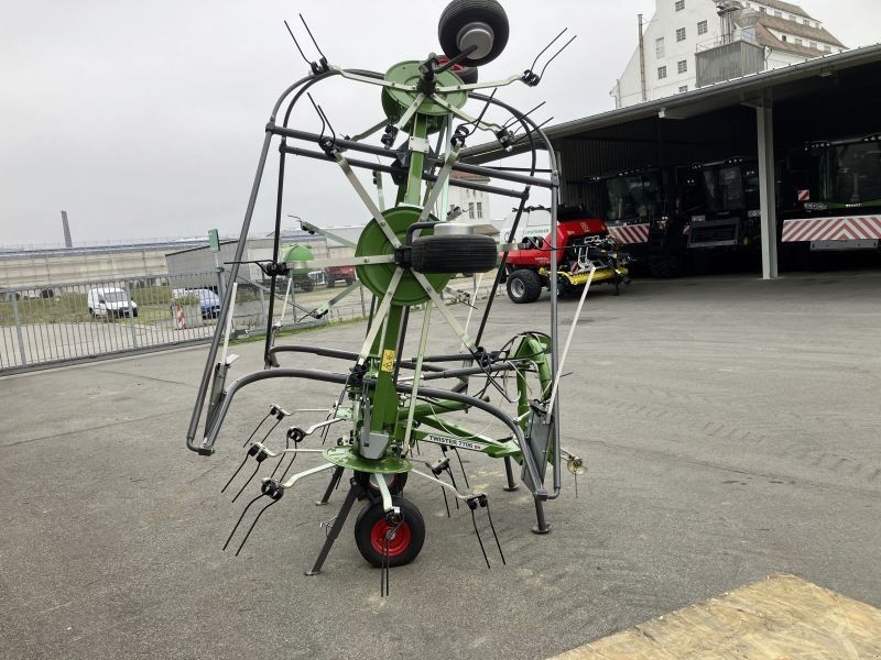 Fendt TWISTER 7706 DN