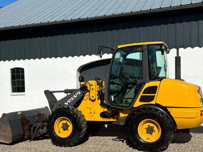 Volvo L 25 F-P