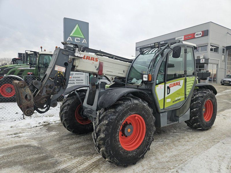 Claas Scorpion 9040