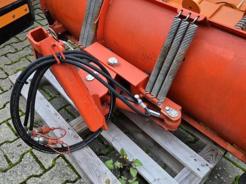 Kubota 1800mm Kuppeldreieck