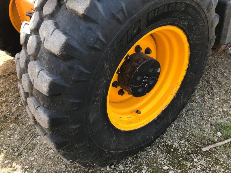 JCB 560-80 Agri Plus