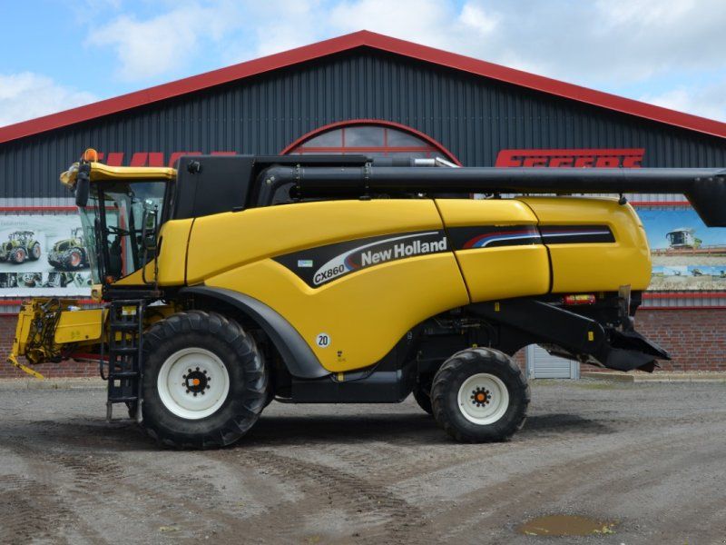 New Holland CX 860