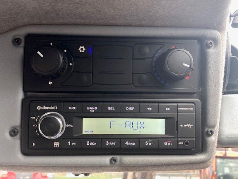 Valtra T215 Direct Twin Trac