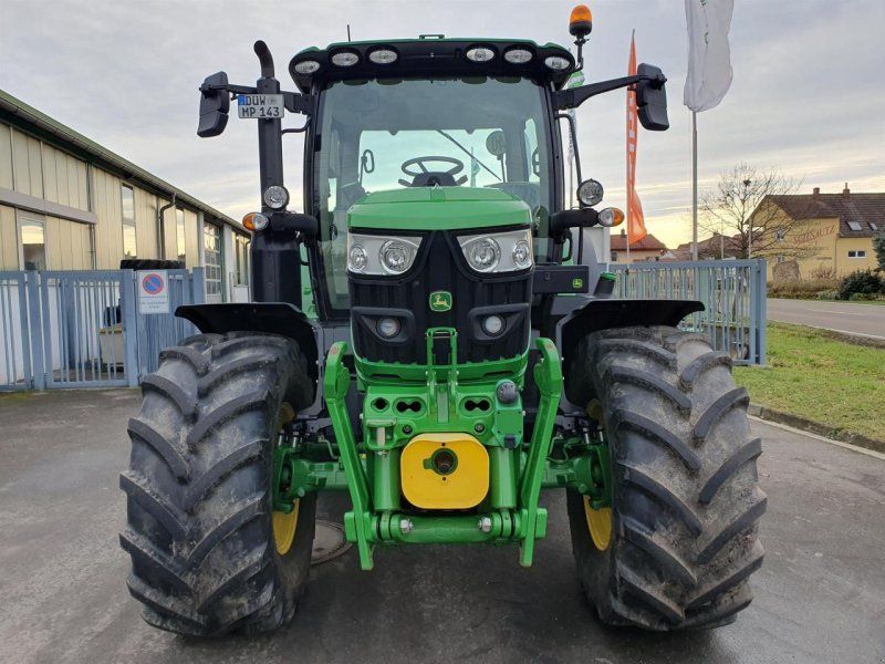 John Deere 6R 110