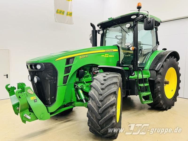 John Deere 8320R