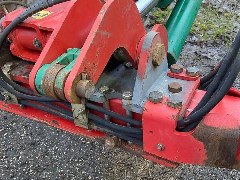 Kverneland PB 100 7 Schar