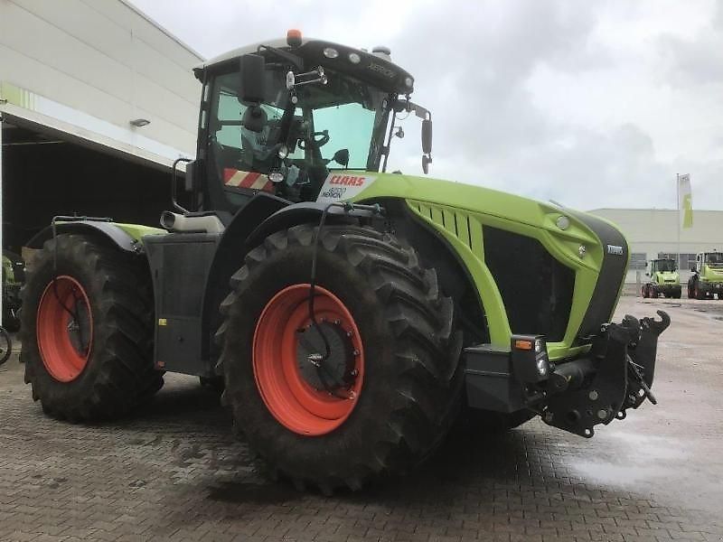 Claas Xerion 4200 TRAC VC