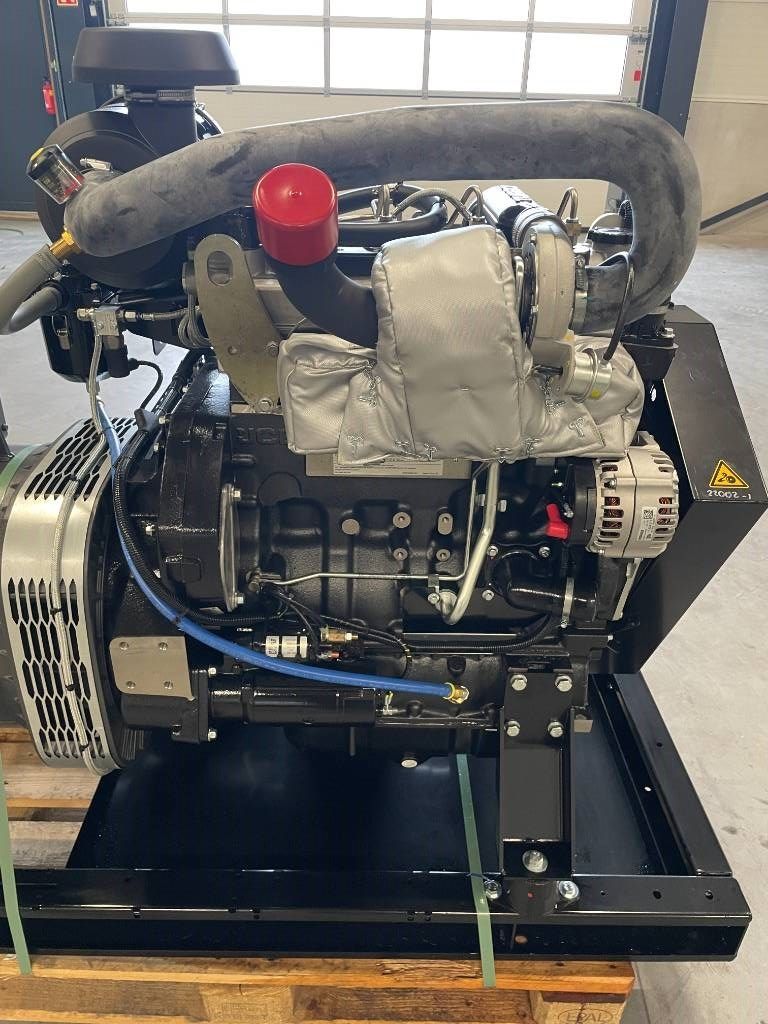 JCB 448TGWA-72 - 80kVA marine genset St-5 - DPX-22002