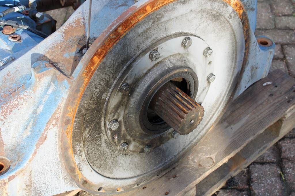 Hydraulic Pump Hitachi EX550 Uchida-Rexroth A7V025