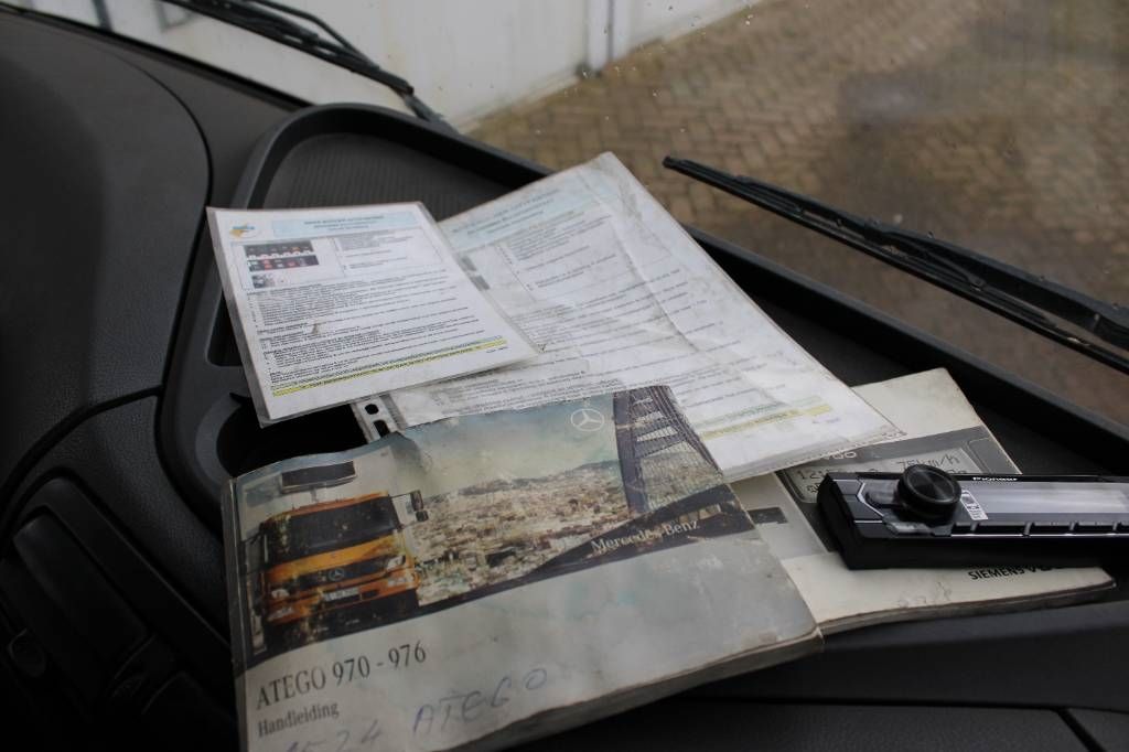 Mercedes-Benz Atego 1524