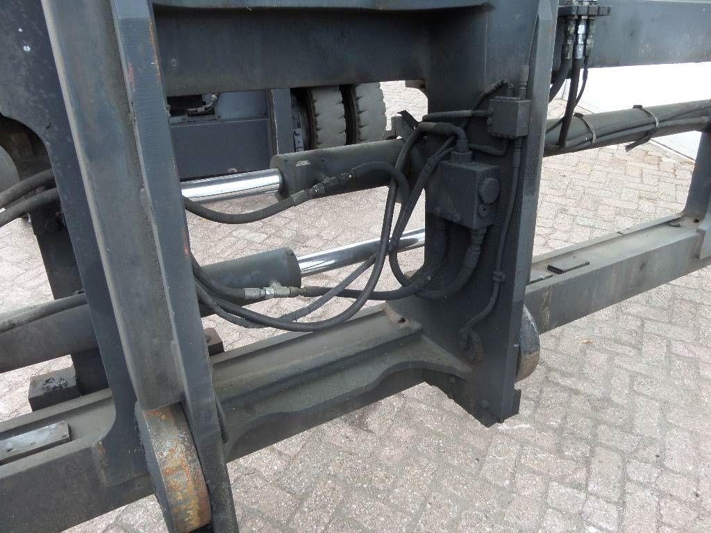 Kalmar Forkpositioner 3950 mm wide