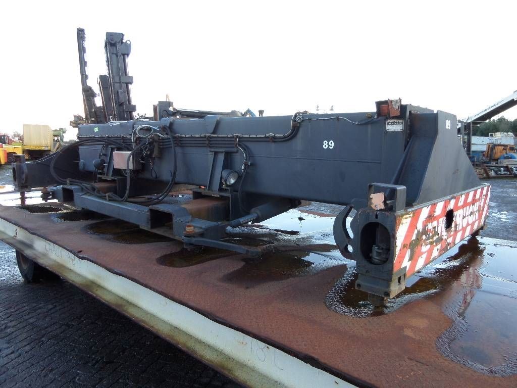 Svetruck spreader 835-8555