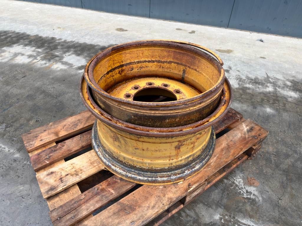 CAT 17.5R25 Rim for 140H / 140K / 140M / 160M / 160H