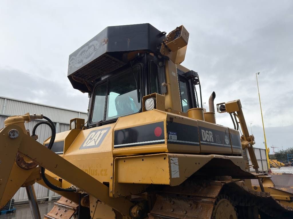 CAT D6R III XL