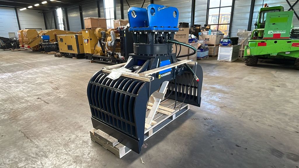 Hammer GR210D (fits 24-35 ton excavator)