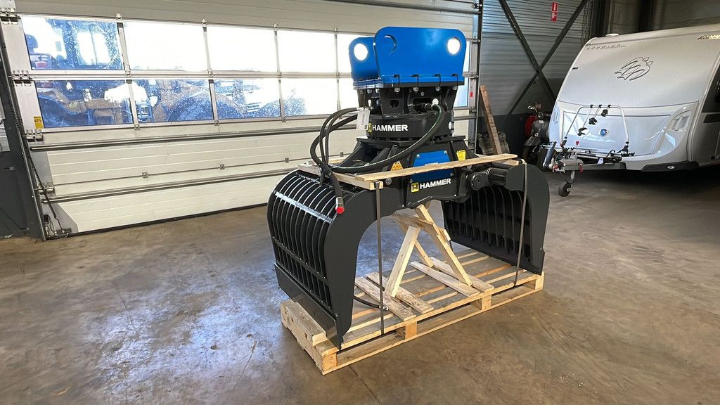 Hammer GR210D (fits 24-35 ton excavator)