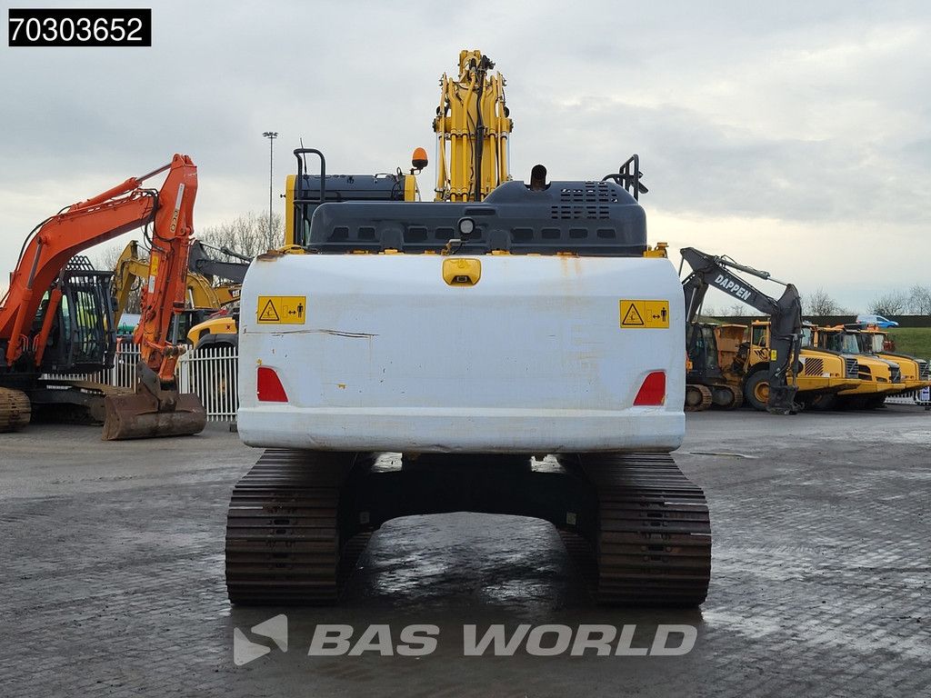 Komatsu PC210 LC-11E0 New Bucket