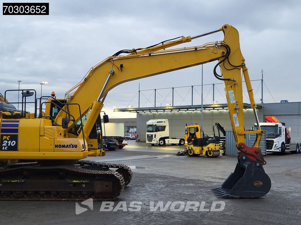 Komatsu PC210 LC-11E0 New Bucket