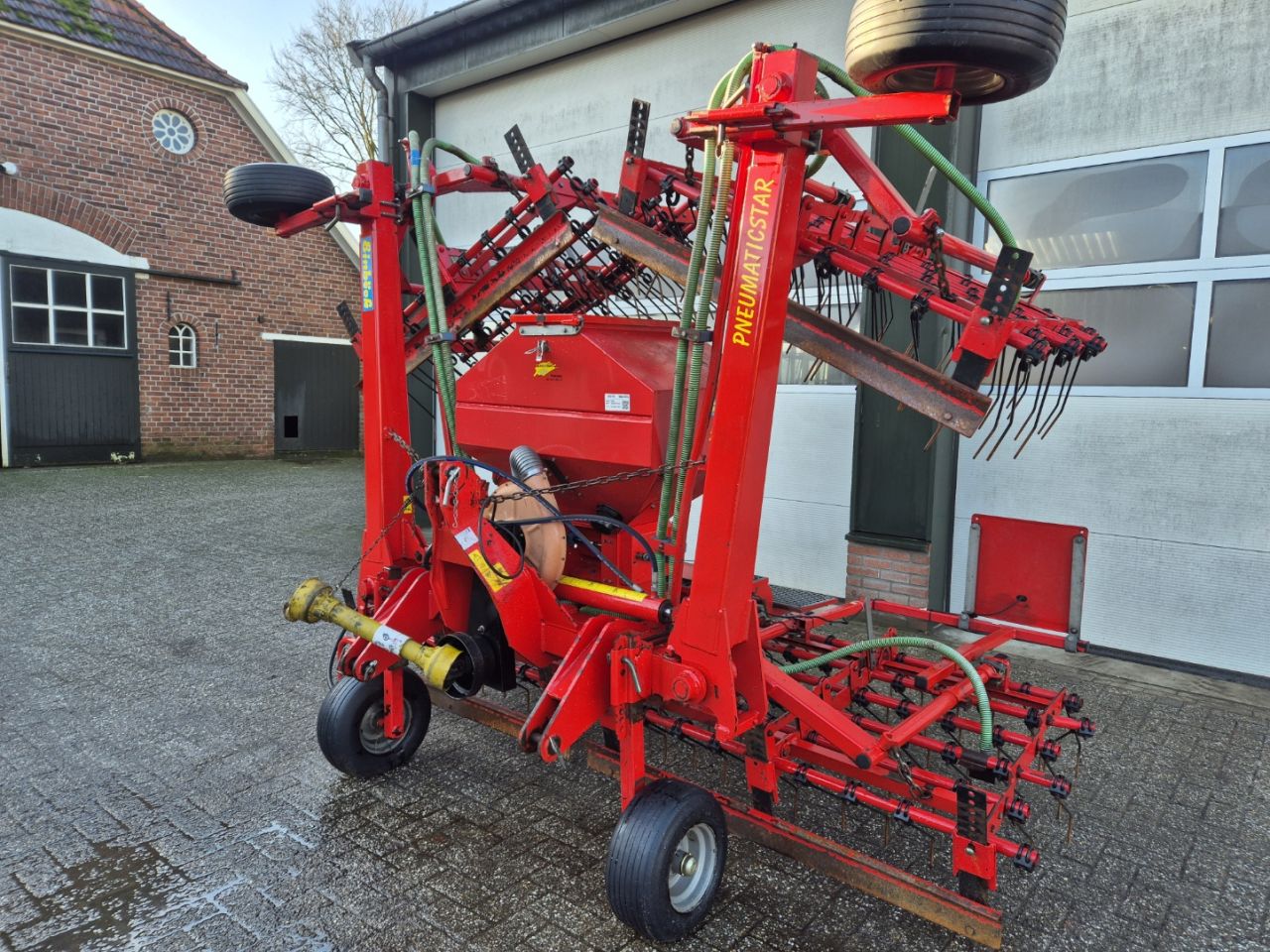 Einbock Pneumaticstar 6m wiedeg doorzaaimachine zaaibak