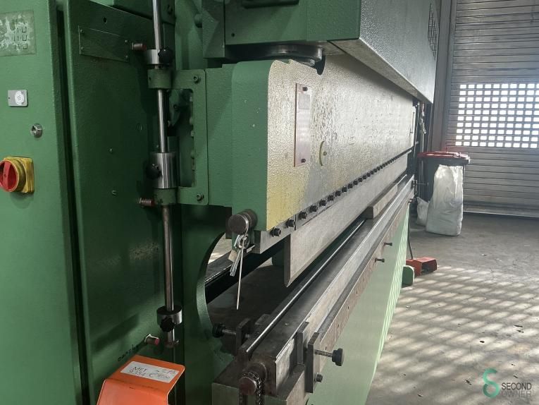 Press brakes HACO PPM 36135, 3600mm 135t 1992