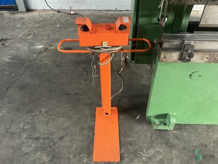 Press brakes HACO PPM 36135, 3600mm 135t 1992