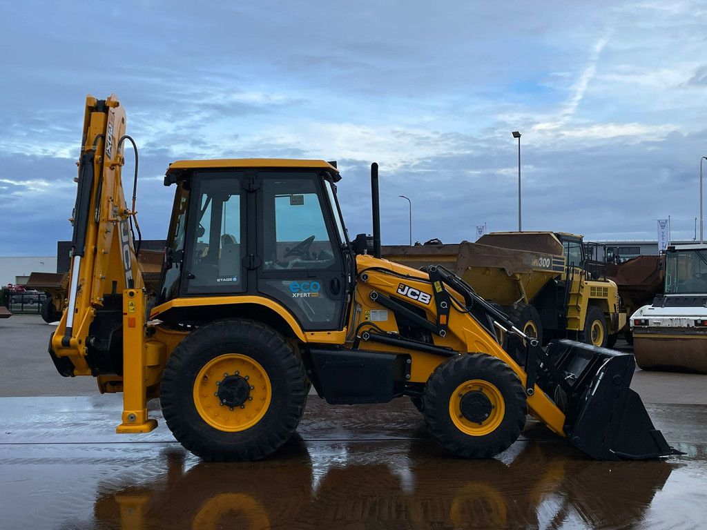 JCB 3DX 4x4 Telescopic boom, 6-1 bucket, AC Cabin Hammerlines