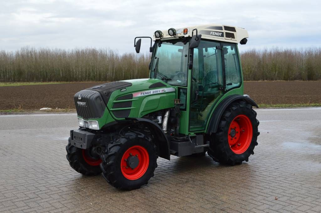 Fendt 209 VA Vario Smalspoor/Fruitteelttractor