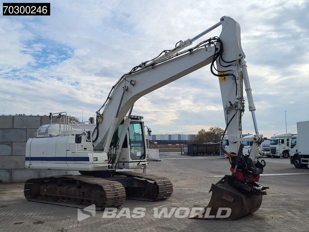 Komatsu PC210 LC-10 Trimble GPS + Rototilt