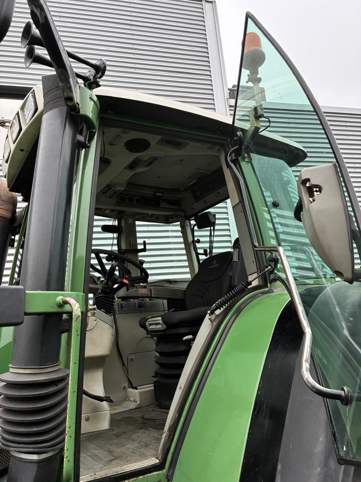 Fendt Favorit 916 Vario tractor