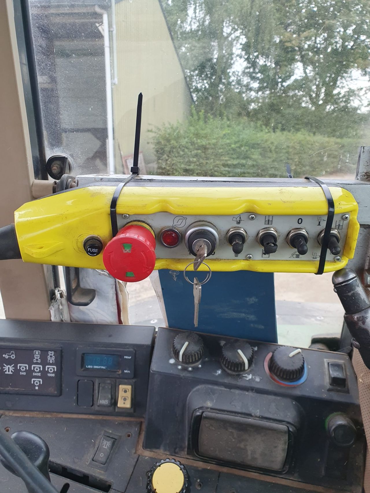 Storti Dogo MT 250 voermengwagen