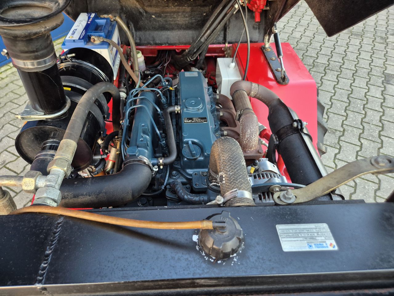 SCHAFFER 4048 SHOVEL MET KUBOTA 48PK EN KENTEKEN