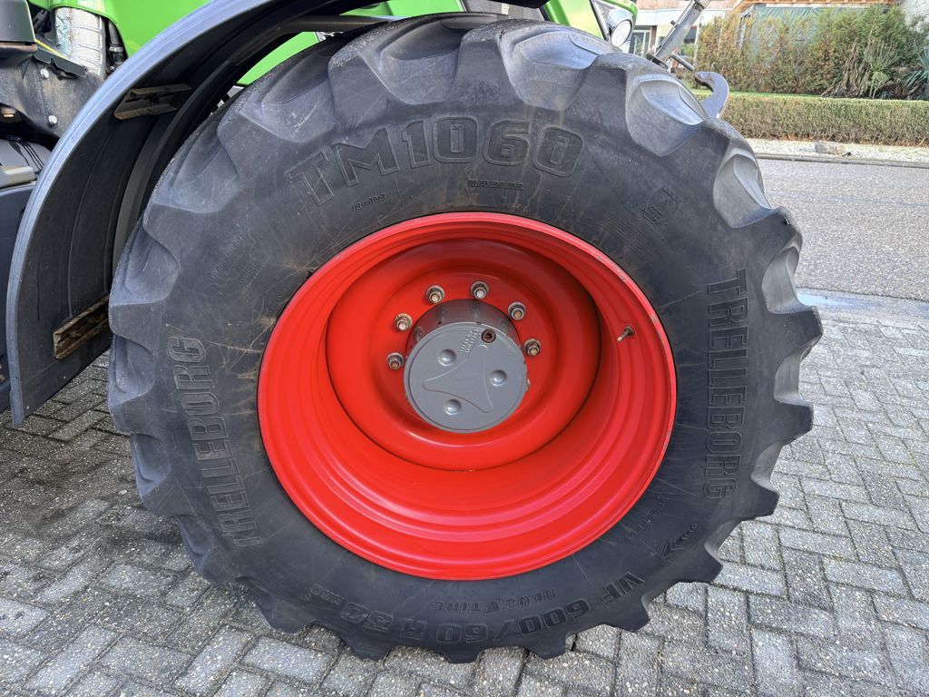 Fendt 720 S4 Vario Profi Plus