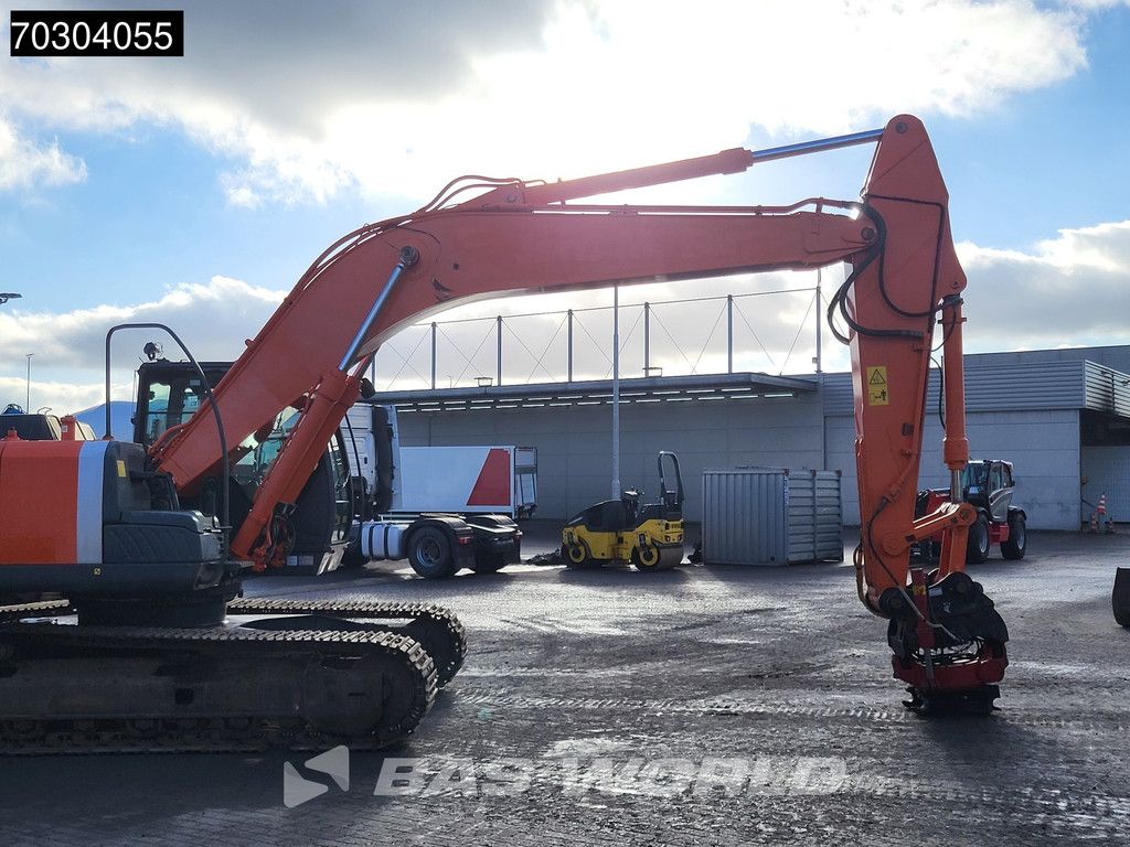 Hitachi ZX250 LC -3 Tiltrotator